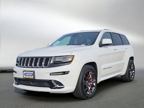 Used 2015 Jeep Grand Cherokee SRT w/ Luxury Group II image 7