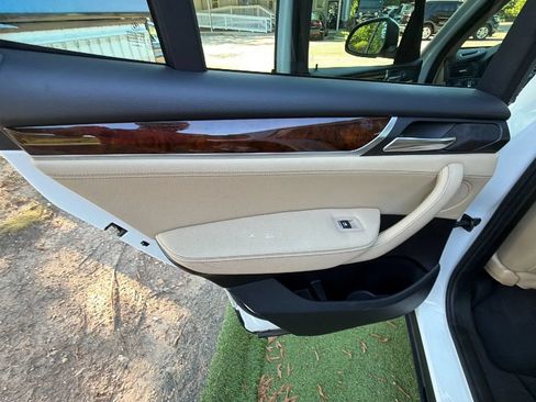 Used 2016 BMW X3 xDrive28i AWD/4WD image 19