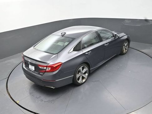 Used 2019 Honda Accord Touring image 17