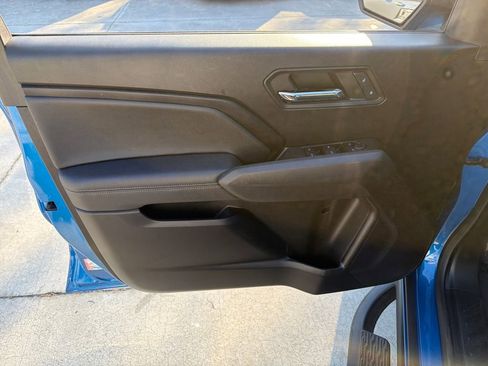 Used 2023 Chevrolet Colorado LT w/ LT Convenience Package image 16