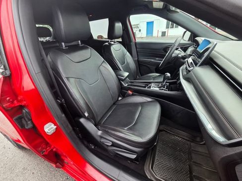 Used 2023 Jeep Compass Limited AWD/4WD image 30