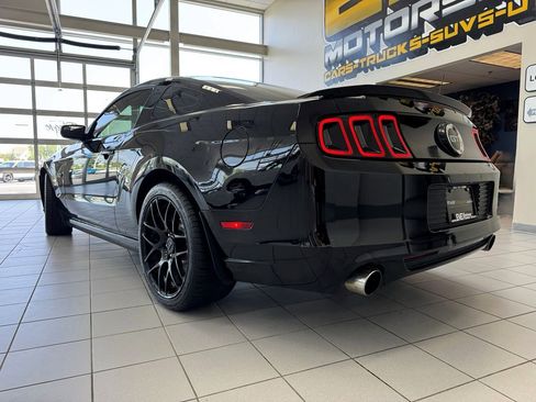 Used 2013 Ford Mustang GT image 43