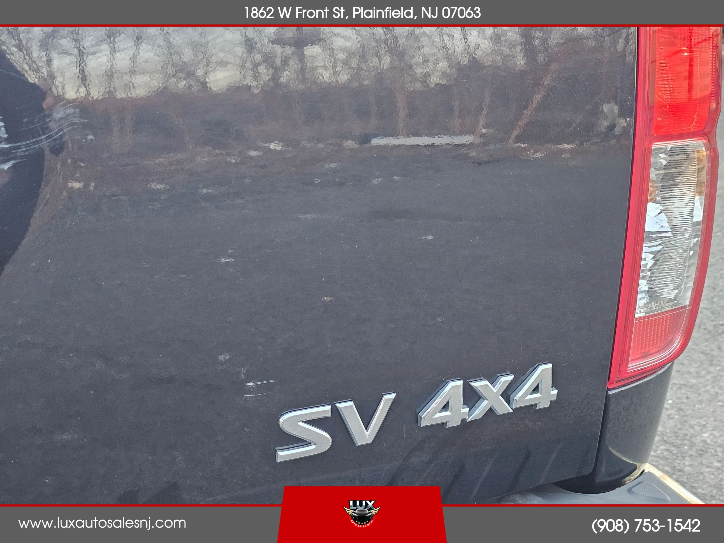 Used 2015 Nissan Frontier SV AWD/4WD image 12