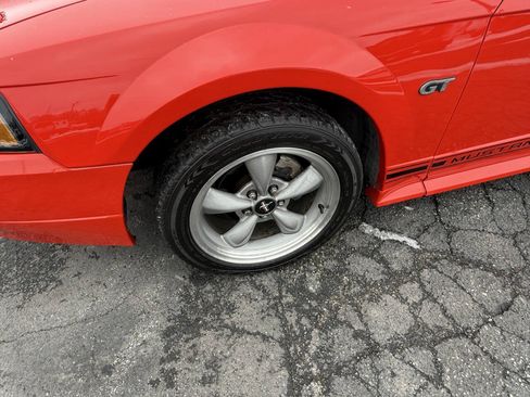 Used 2001 Ford Mustang GT RWD image 9