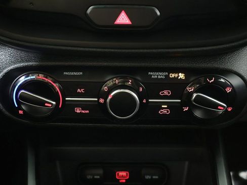 Used 2022 Kia Soul LX w/ Technology Package image 43