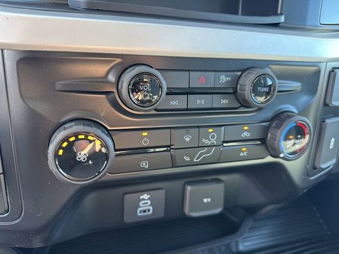 New 2026 Ford F250 XL w/ XL Chrome Package image 29