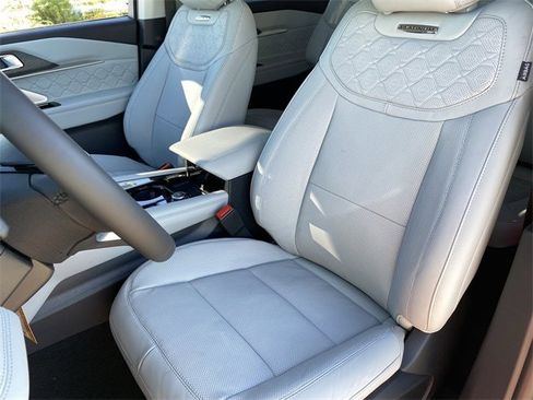 New 2026 Ford Explorer Platinum w/ LUX Leather Package image 41