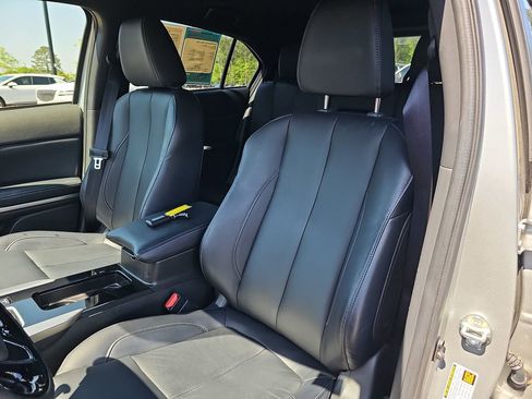 Used 2024 Mitsubishi Eclipse Cross SEL AWD/4WD image 19