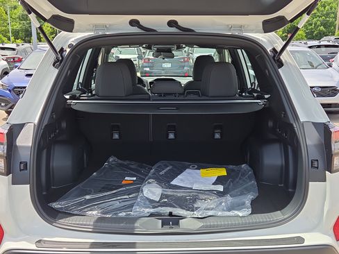 New 2026 Subaru Forester AWD/4WD image 4