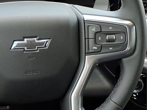 Used 2026 Chevrolet Silverado 1500 LT Trail Boss w/ Convenience Package II AWD/4WD image 7