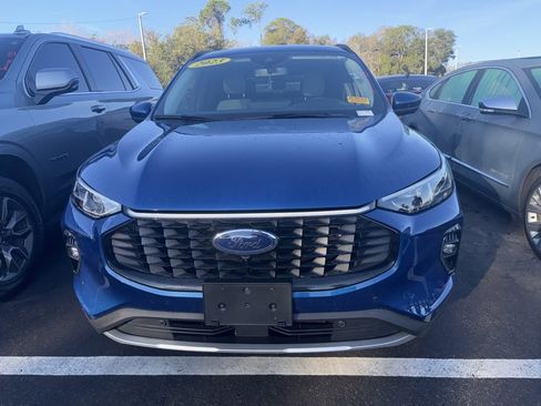 Used 2023 Ford Escape Platinum w/ Premium Technology Package image 1