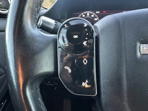 Used 2020 Land Rover Range Rover Evoque S image 8