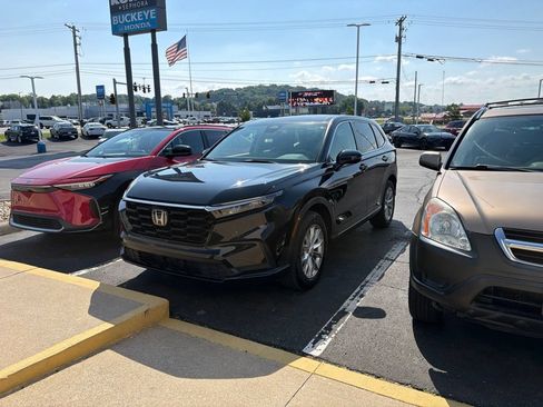 Used 2024 Honda CR-V EX image 1