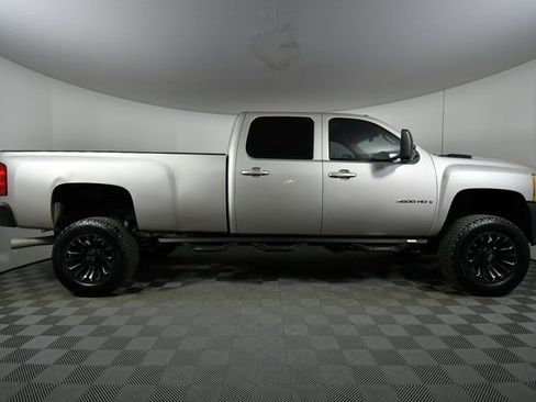 Used 2009 Chevrolet Silverado 3500 LTZ w/ LTZ Plus Package image 16