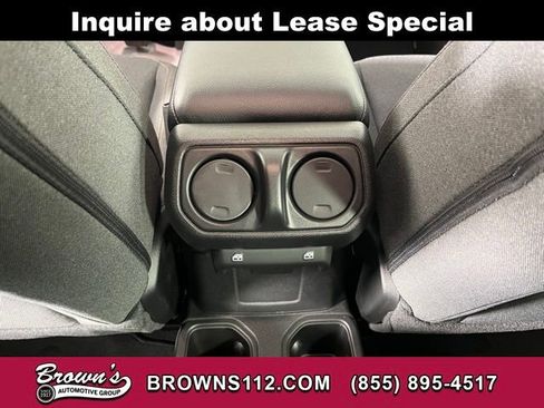 Used 2026 Jeep Wrangler Sport S image 40