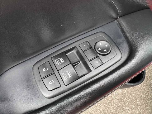 Used 2016 Dodge Challenger R/T Scat Pack RWD image 29