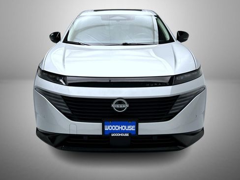 Used 2025 Nissan Murano Platinum w/ Cargo Package image 2