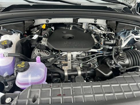 New 2026 Jeep Grand Cherokee L Limited w/ Limited Altitude Package image 3