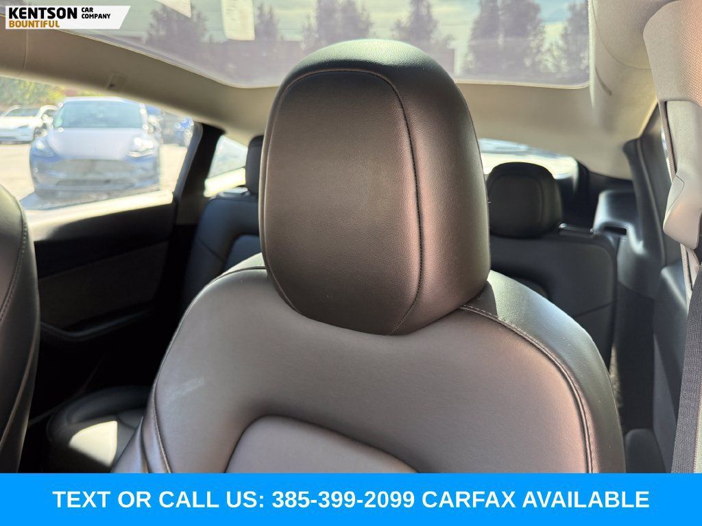 Used 2024 Tesla Model Y Performance AWD/4WD image 26