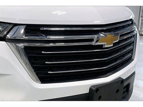 Used 2023 Chevrolet Traverse LT AWD/4WD image 31