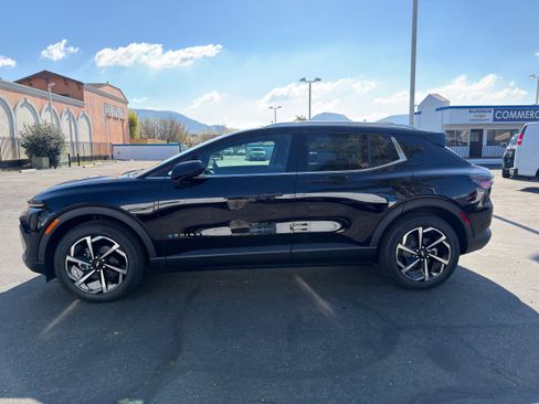 New 2026 Chevrolet Equinox EV LT FWD image 5