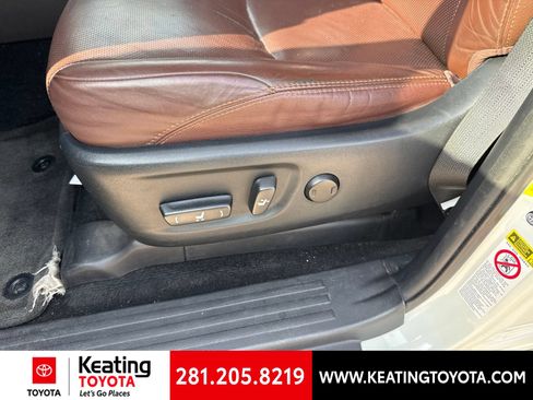 Used 2016 Toyota 4Runner Limited AWD/4WD image 11