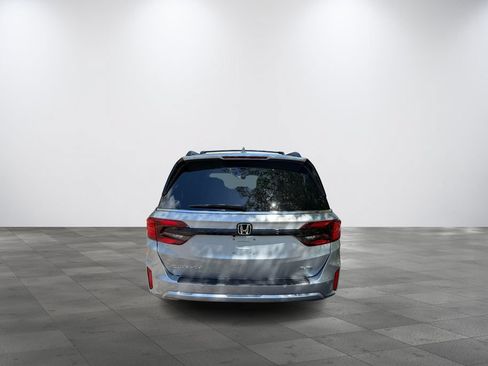 New 2026 Honda Odyssey Elite image 5