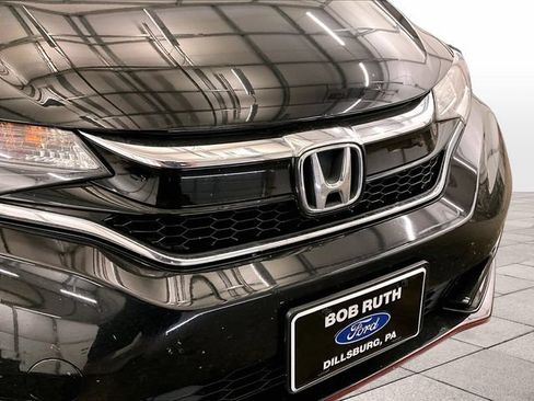 Used 2018 Honda Fit Sport image 29