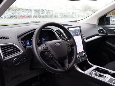 Used 2023 Ford Edge SEL AWD/4WD image 11