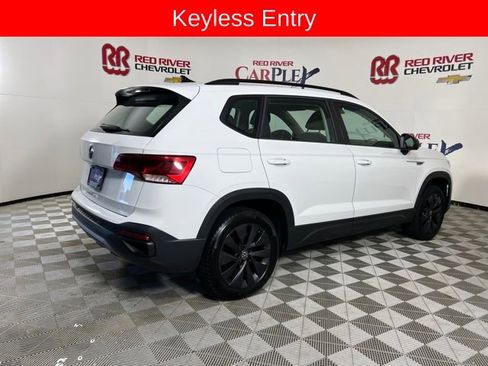 Used 2024 Volkswagen Taos S image 9