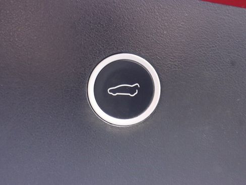 Used 2019 Tesla Model X AWD/4WD image 35