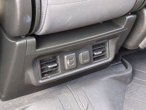 Certified 2022 Chevrolet Silverado 1500 LT AWD/4WD image 21