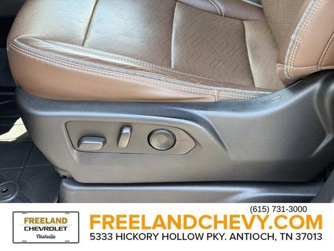 Used 2023 Chevrolet Tahoe High Country w/ Premium Package 2 AWD/4WD image 24