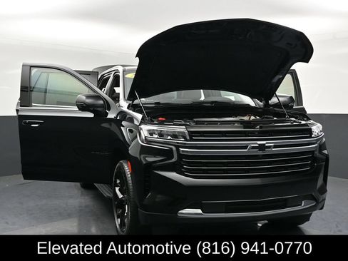 Used 2023 Chevrolet Tahoe LT w/ Luxury Package AWD/4WD image 37