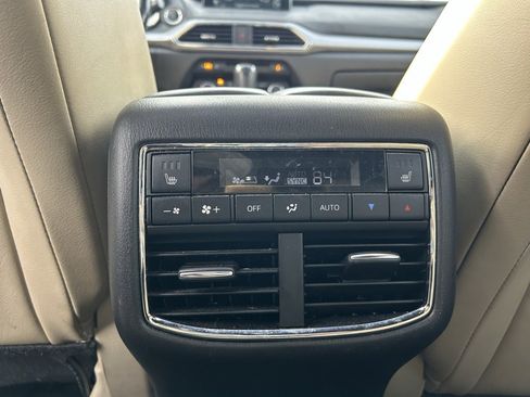 Used 2018 MAZDA CX-9 Grand Touring image 30