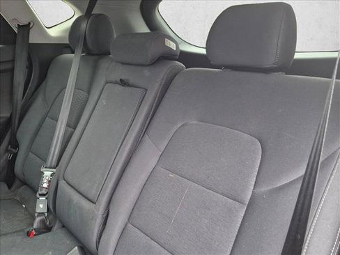 Used 2020 Hyundai Tucson Value FWD image 13