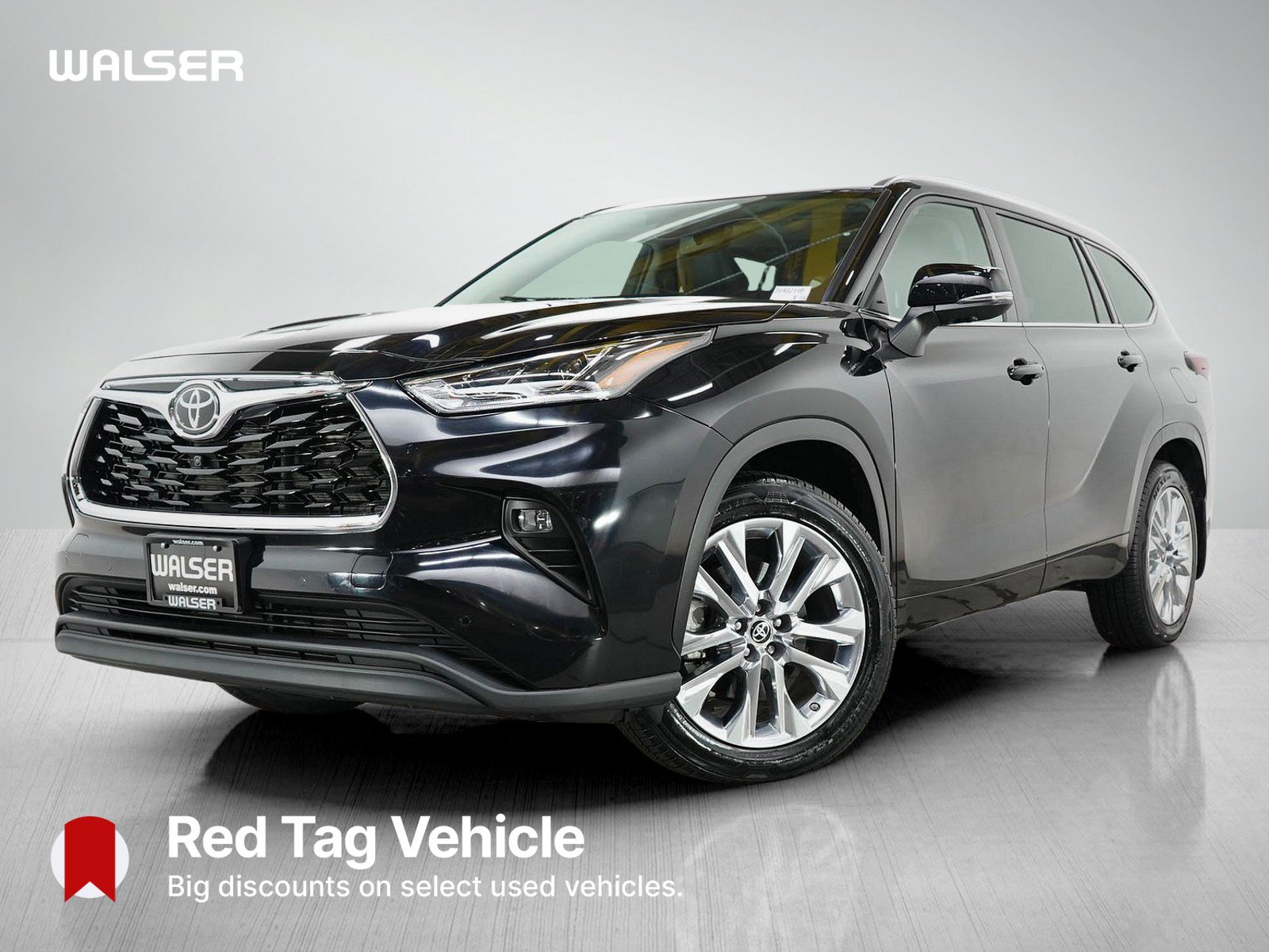 Used 2024 Toyota Highlander Limited AWD/4WD image 1