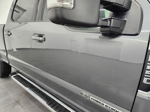 Used 2022 Ford F250 Lariat w/ Lariat Value Package image 28