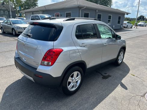 Used 2016 Chevrolet Trax LT w/ LPO, Cargo Package FWD image 7