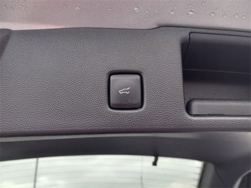 Used 2023 Ford Escape Active w/ Tech Pack #2 image 12