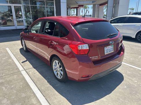Used 2014 Subaru Impreza 2.0i Premium AWD/4WD image 6
