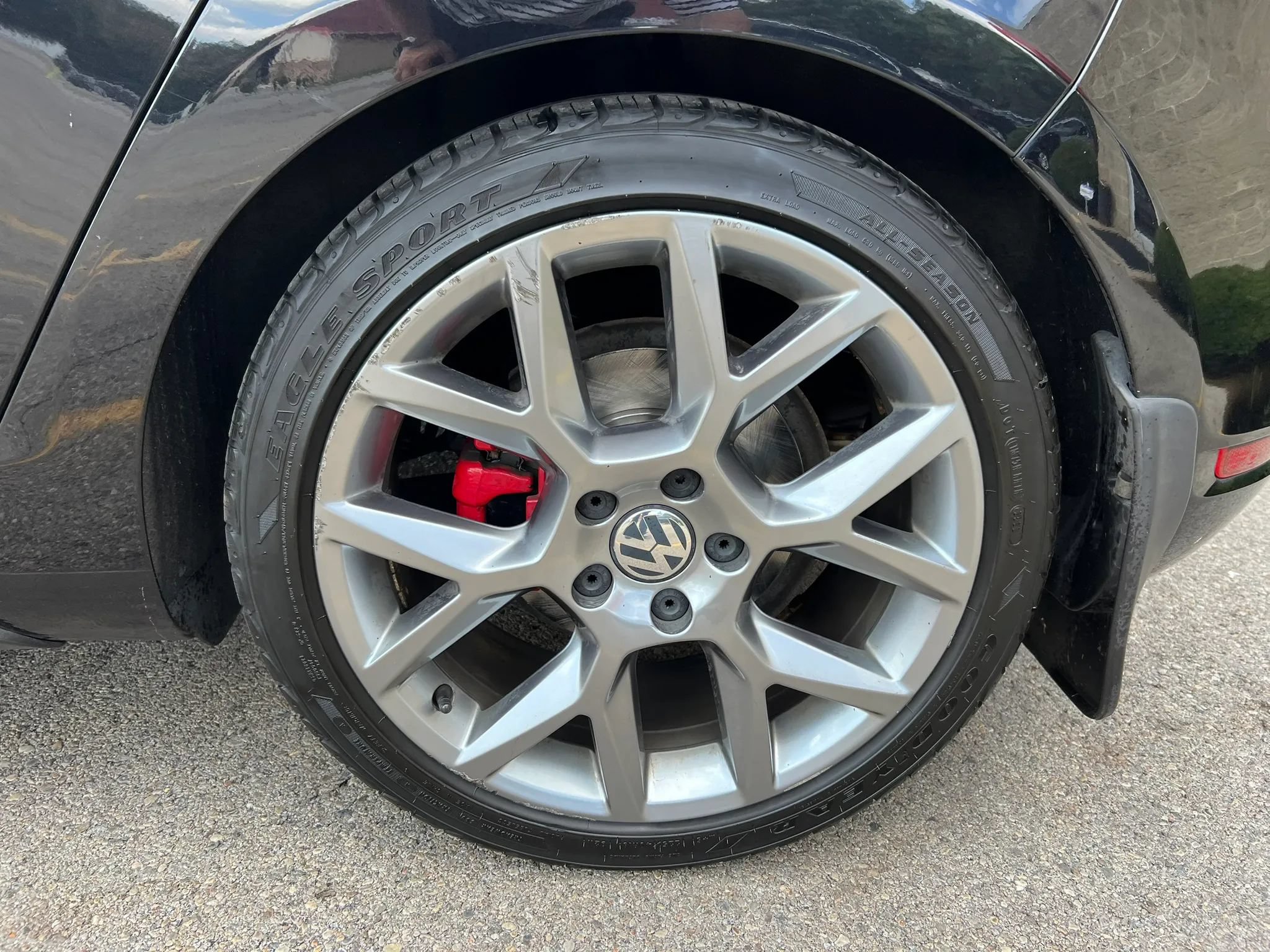 Used 2014 Volkswagen GTI Driver's Edition FWD image 12