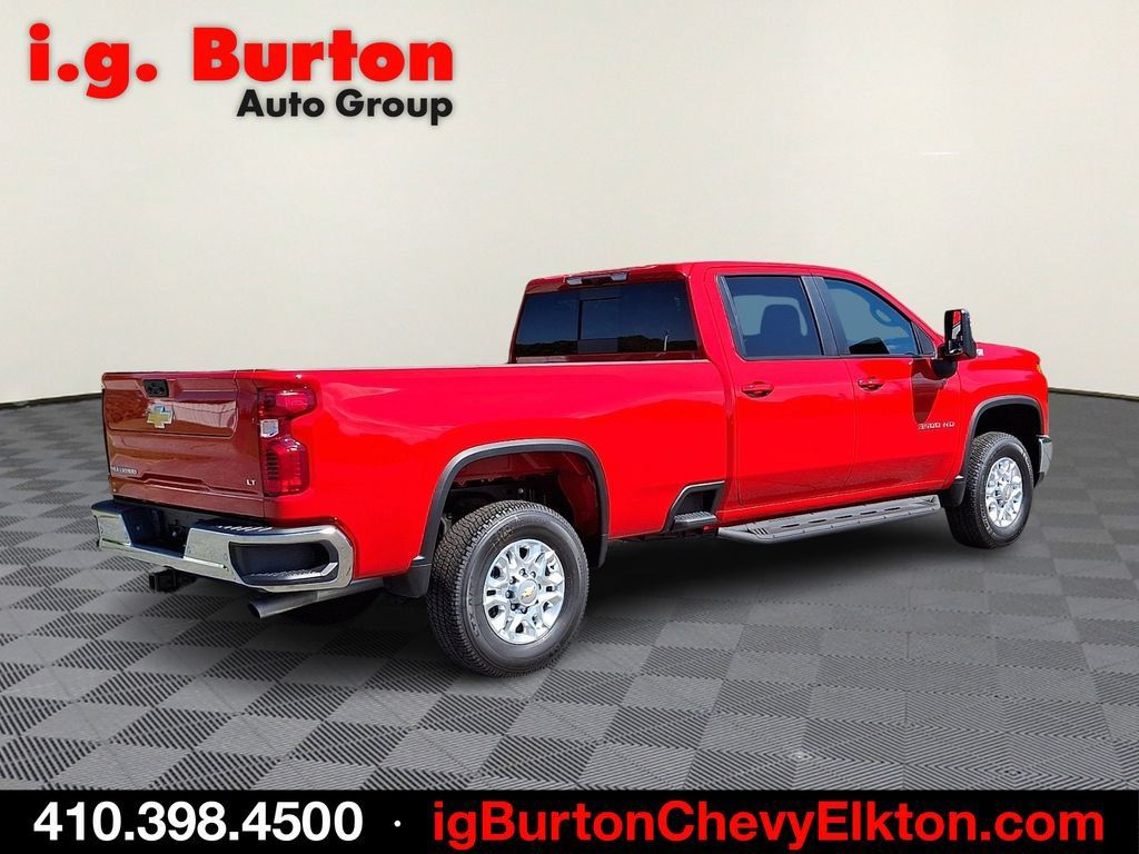 New 2026 Chevrolet Silverado 3500 LT w/ All Star Edition AWD/4WD image 4