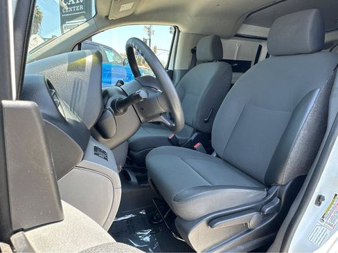 Used 2015 Nissan NV200 SV w/ Technology Package FWD image 8