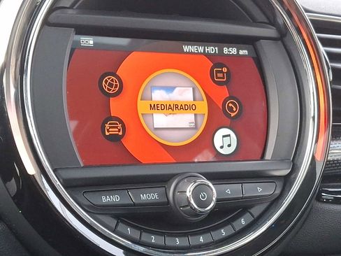 Used 2019 MINI Cooper Clubman S w/ Storage Package image 15