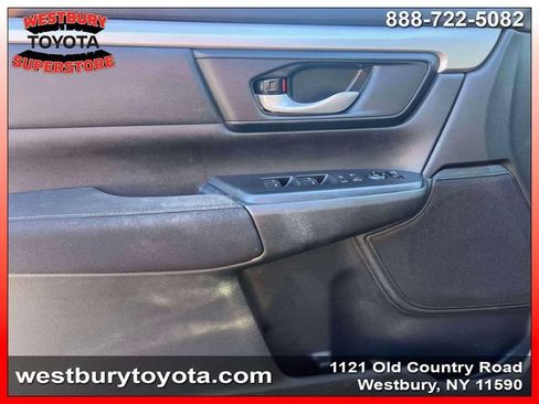 Used 2019 Honda CR-V LX image 17