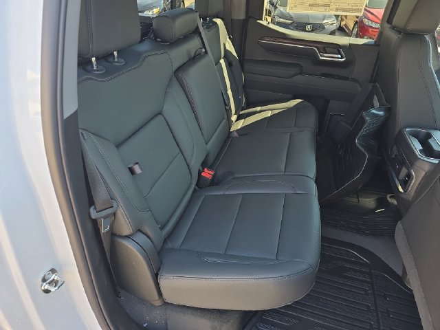 Used 2026 GMC Sierra 1500 SLT w/ SLT Convenience Package AWD/4WD image 11