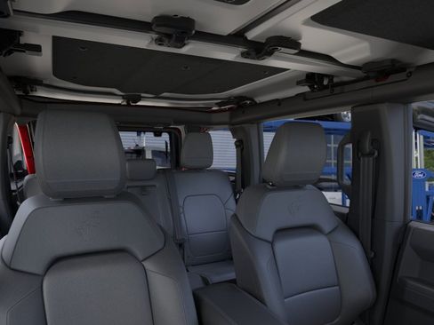 New 2026 Ford Bronco Outer Banks AWD/4WD image 12