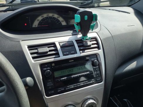 Used 2007 Toyota Yaris Sedan image 16