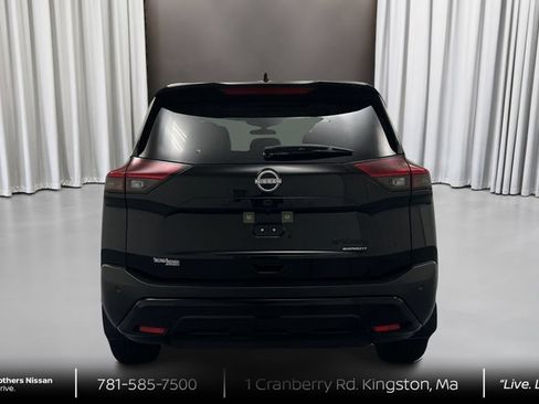 Certified 2023 Nissan Rogue SV w/ SV Premium B Package AWD/4WD image 6